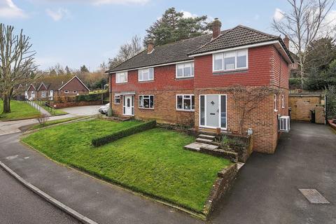 3 bedroom semi-detached house for sale, Pearse Place, Lamberhurst