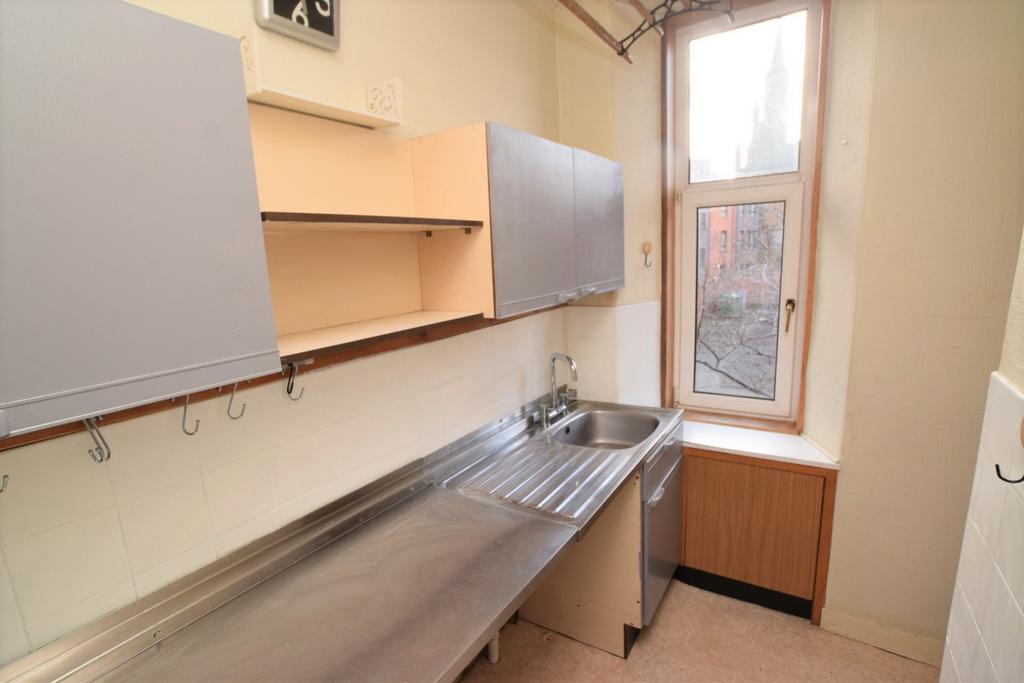 15 Montague Street, Dumfries,  DG1 1 HE - Grieve Gr