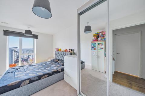 1 bedroom flat for sale, Slough,  Berkshire,  SL1