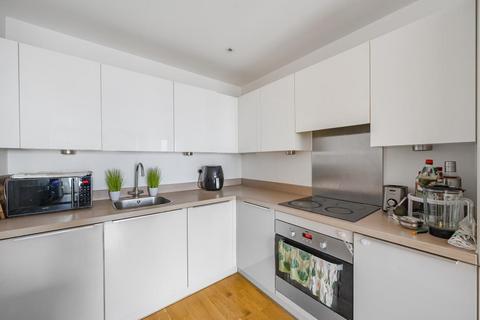 1 bedroom flat for sale, Slough,  Berkshire,  SL1