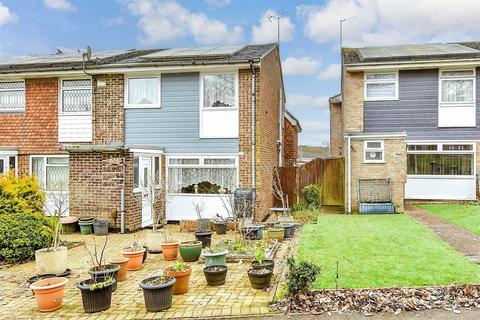 4 bedroom end of terrace house for sale, Lords Wood Lane, Chatham ME5