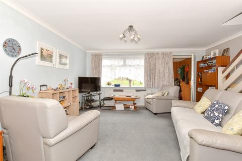 4 bedroom end of terrace house for sale, Lords Wood Lane, Chatham ME5