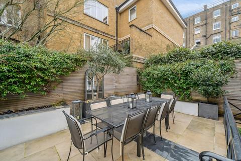 3 bedroom flat to rent, Cranley Place, South Kensington, London, SW7