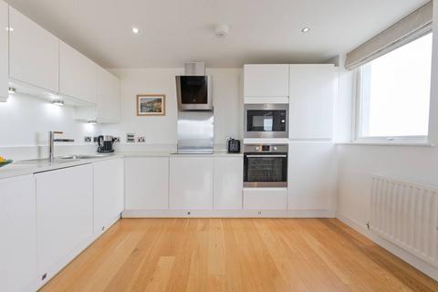 2 bedroom flat for sale, 6 Rainhill Way, London E3