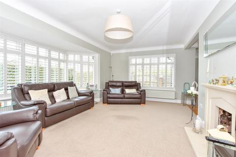 3 bedroom detached house for sale, Southleigh Road, Havant PO9