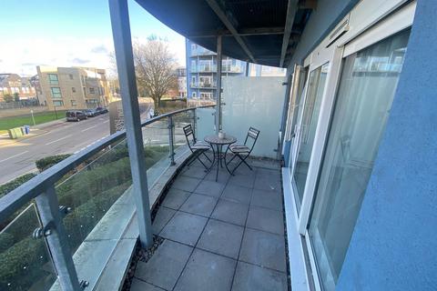 2 bedroom flat to rent, Bantam House, Heritage Avenue, NW9