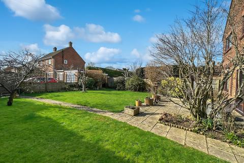 4 bedroom detached house for sale, 1a Bracken Way, Walkford, Dorset. BH23 5LW