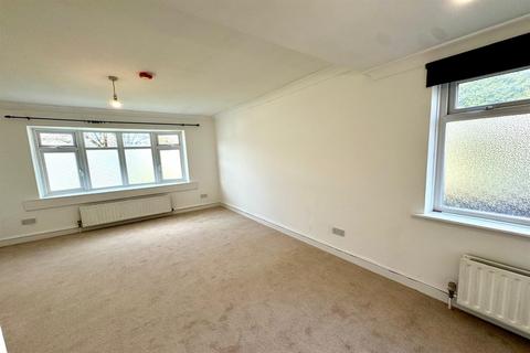 3 bedroom flat for sale, Purley CR8