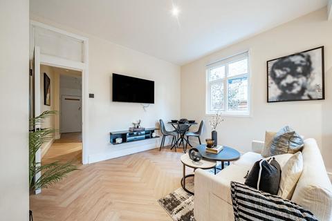 2 bedroom maisonette for sale, Roxley Road, London