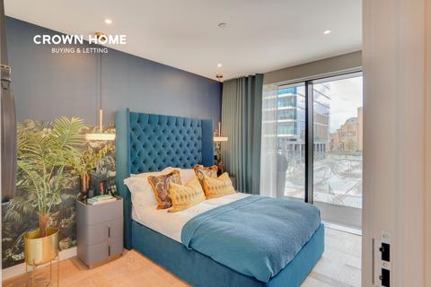 1 bedroom apartment for sale, Vaughan Way, London E1W