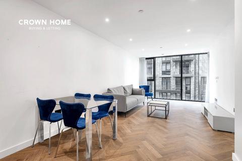 2 bedroom apartment to rent, London E1W