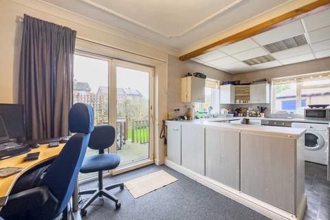 undefined, Heathcliffe Close, Birstall