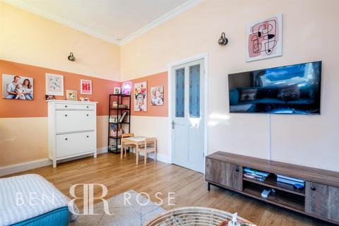 52 Station Road, Bamber Bridge, Preston, PR5 6QL