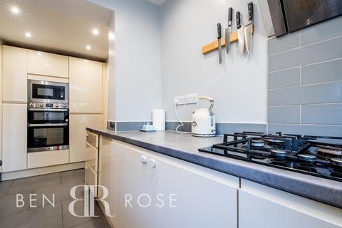 52 Station Road, Bamber Bridge, Preston, PR5 6QL