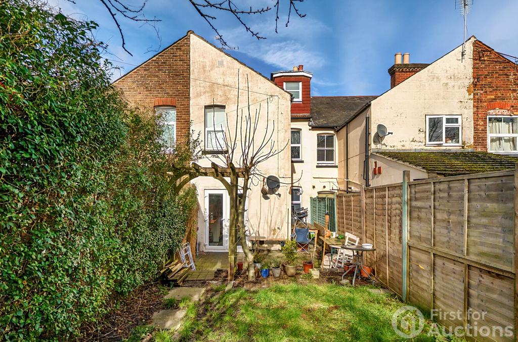 1e339bab-bd71-499...