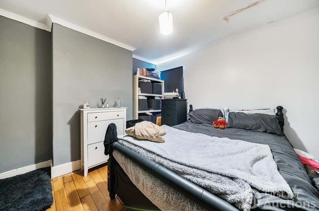 1739dd5a-6873-46d...