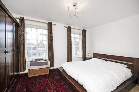 2 bedroom flat for sale, Finchley Road, Temple Fortune, London, NW11
