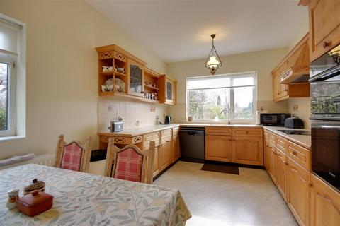 5 bedroom semi-detached house for sale, West Ella Way, Kirk Ella