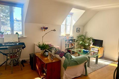 undefined, Marne Close, Warwick, CV34