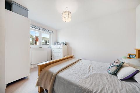 32 Wynford Road, London, N1 9SN