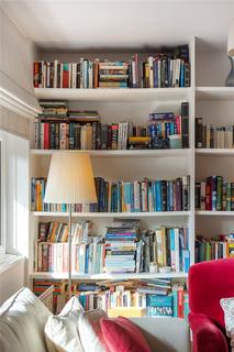 32 Wynford Road, London, N1 9SN