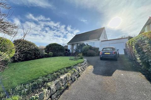 3 bedroom detached bungalow for sale, Northfield Drive, Truro