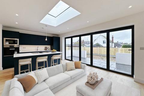 3 bedroom detached bungalow for sale, Albany Drive, Herne Bay