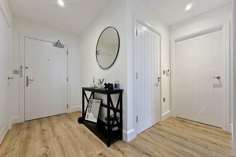 81 Braid Drive, Herne Bay, CT6 5DZ