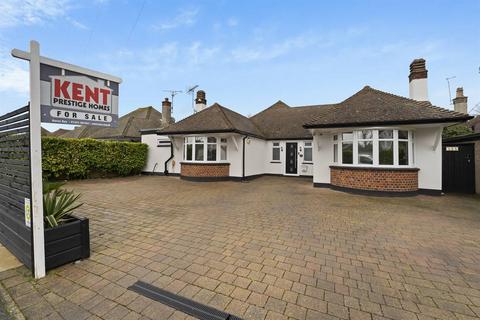 4 bedroom detached bungalow for sale, Mickleburgh Hill, Herne Bay