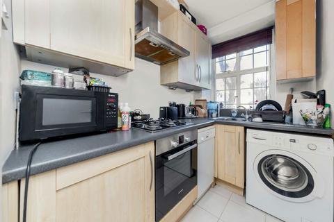 1 bedroom flat for sale, North End Road, London NW11