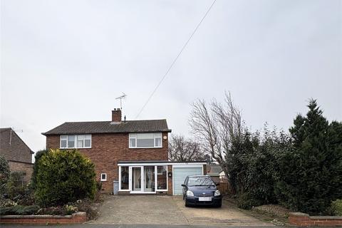 3 bedroom detached house to rent, Woodlands, Winthorpe, Newark, Nottinghamshire, NG24