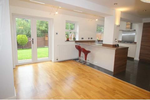 4 bedroom detached house to rent, Hindley Close, Preston PR2