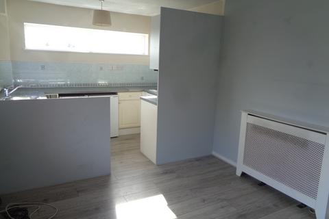 1 bedroom flat for sale, Hayley Court, Lodge Way, Ashford, TW15