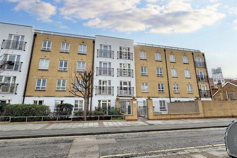 Windmill Lane, London