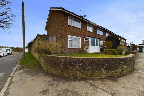 3 bedroom end of terrace house for sale, Baker Close, Crawley RH10