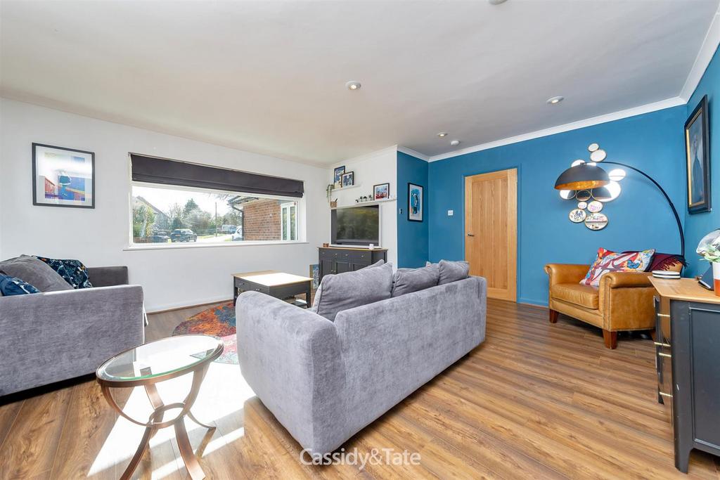 49 Chestnut Drive 23.jpg