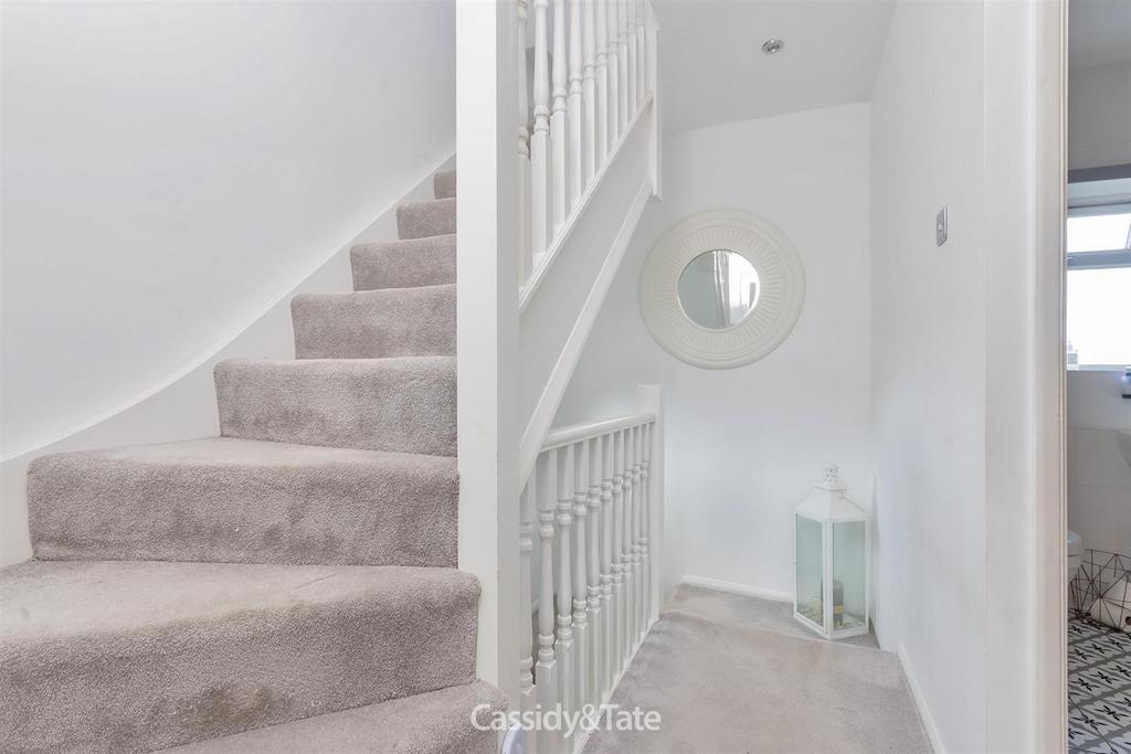 49 Chestnut Drive 19.jpg