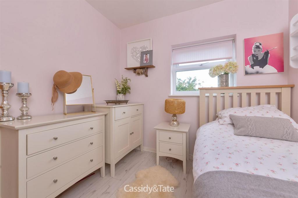 49 Chestnut Drive 18.jpg