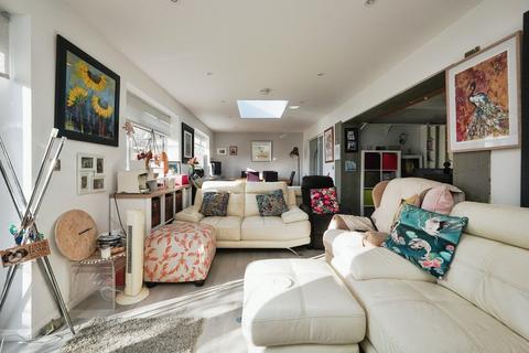 7 Dunstall Close, St Marys Bay, Romney Marsh, TN29 0QY