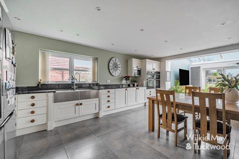 undefined, Bristol Road, Dunball, Bridgwater, Somerset TA6