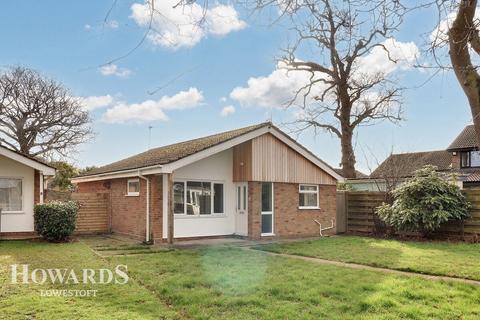 3 bedroom detached bungalow for sale, Rubens Walk, Gunton