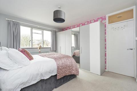 1 bedroom flat for sale, Aberdeen Park, Highbury