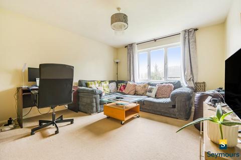 1 bedroom property for sale, Weybrook Drive, Surrey GU4