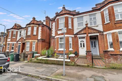 4 bedroom semi-detached house for sale, Florence Road, Maidstone