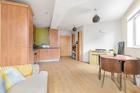 1 bedroom apartment for sale, Lordship Lane, London SE22