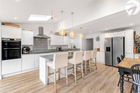 34 Sermon Drive, Swanley, BR8 7HT