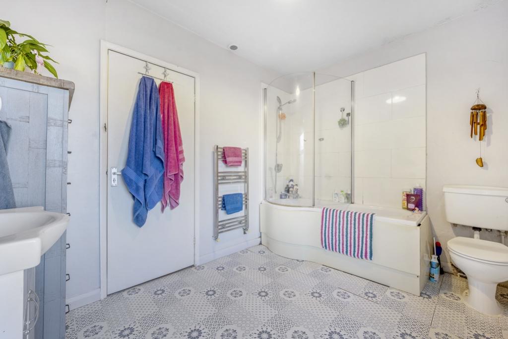 94b Liquorpond Street (Boston)-17