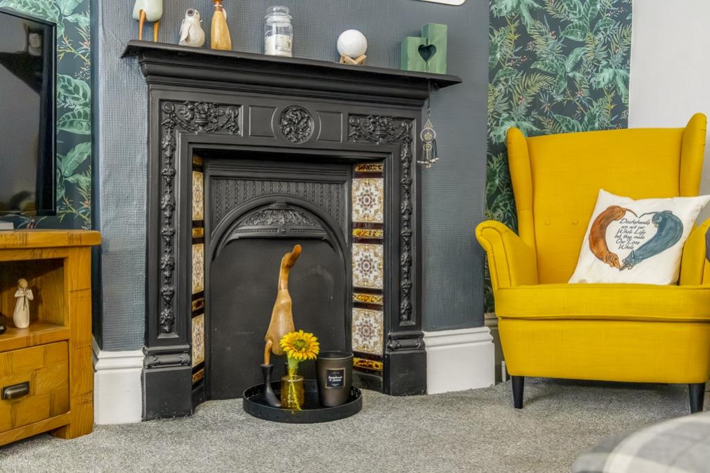 94b Liquorpond Street (Boston)-10