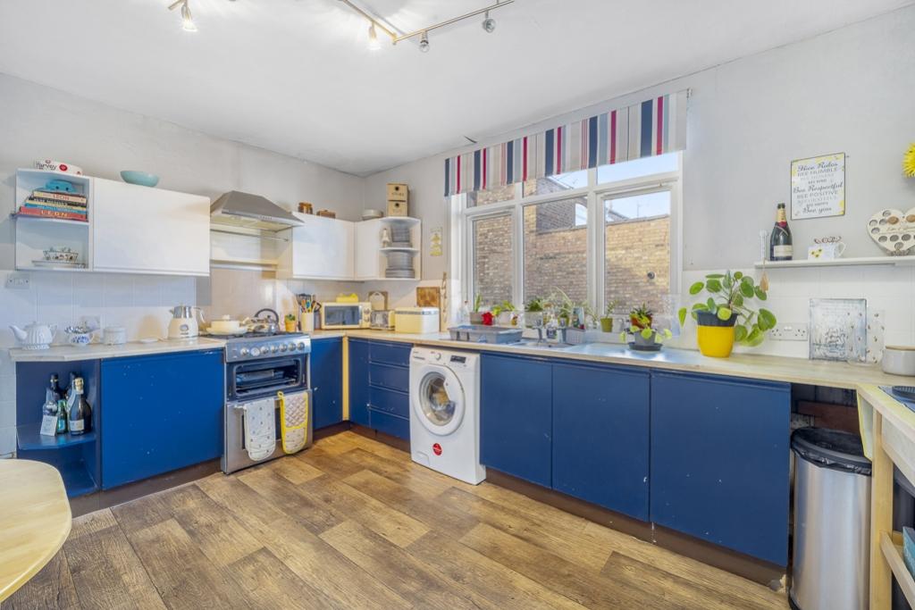 94b Liquorpond Street (Boston)-15