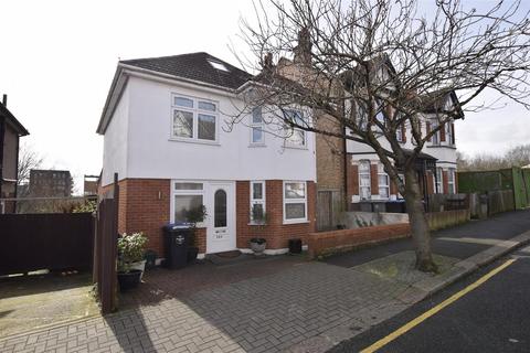 4 bedroom detached house for sale, Mostyn Avenue, Wembley